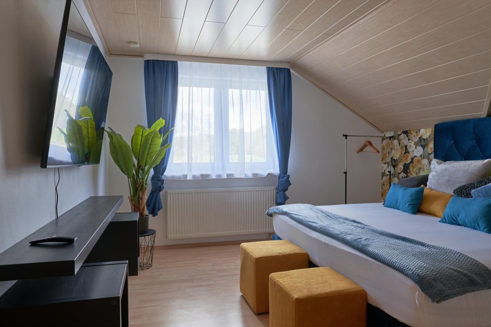 Motel Drei König- Ihr Transithotel Heimsheim Exterior foto
